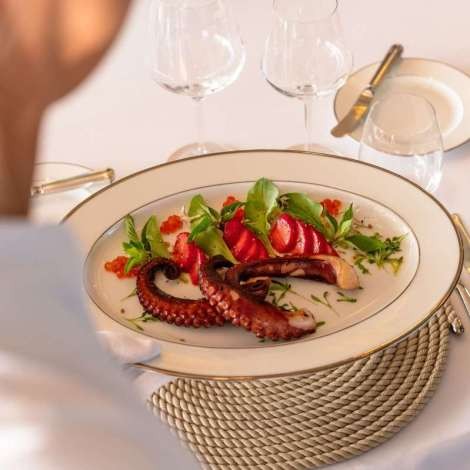 Food onboard DB9 # 3