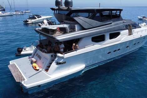 Review img # 23 of the yacht Prime