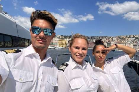 Review img # 8 of the yacht Resilience